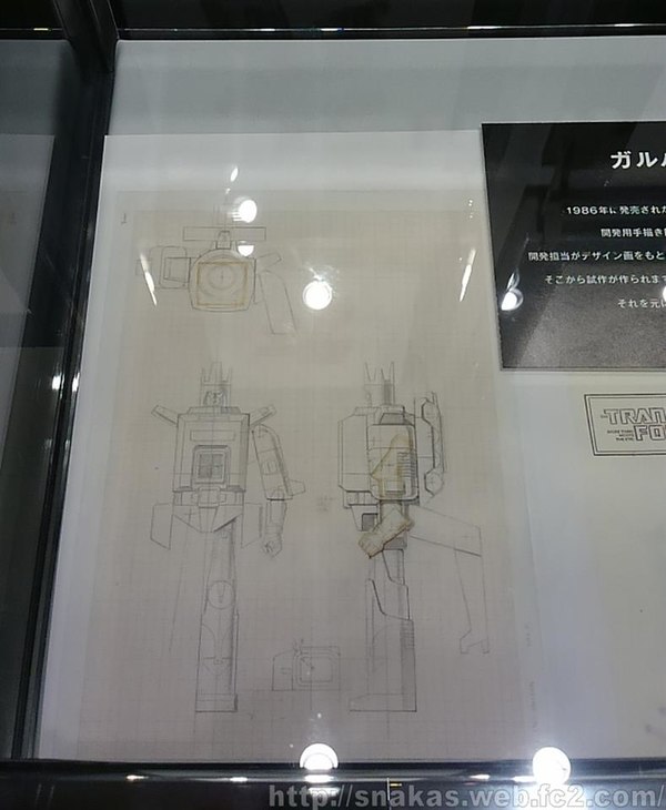 Parco The World Of The Transformers Exhibit Images   Artwork Bumblebee Movie Prototypes Rare Intact Black Zarak  (57 of 72)